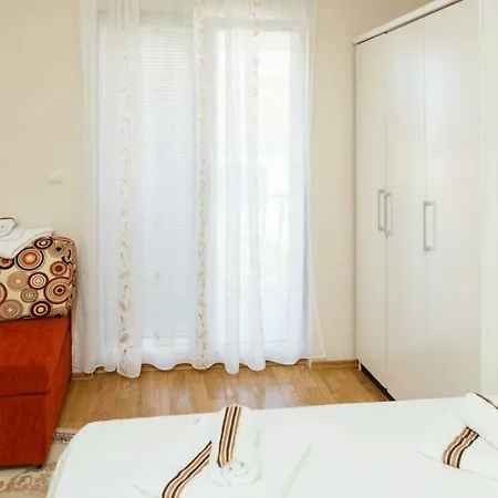Isabella Apartament Makarska